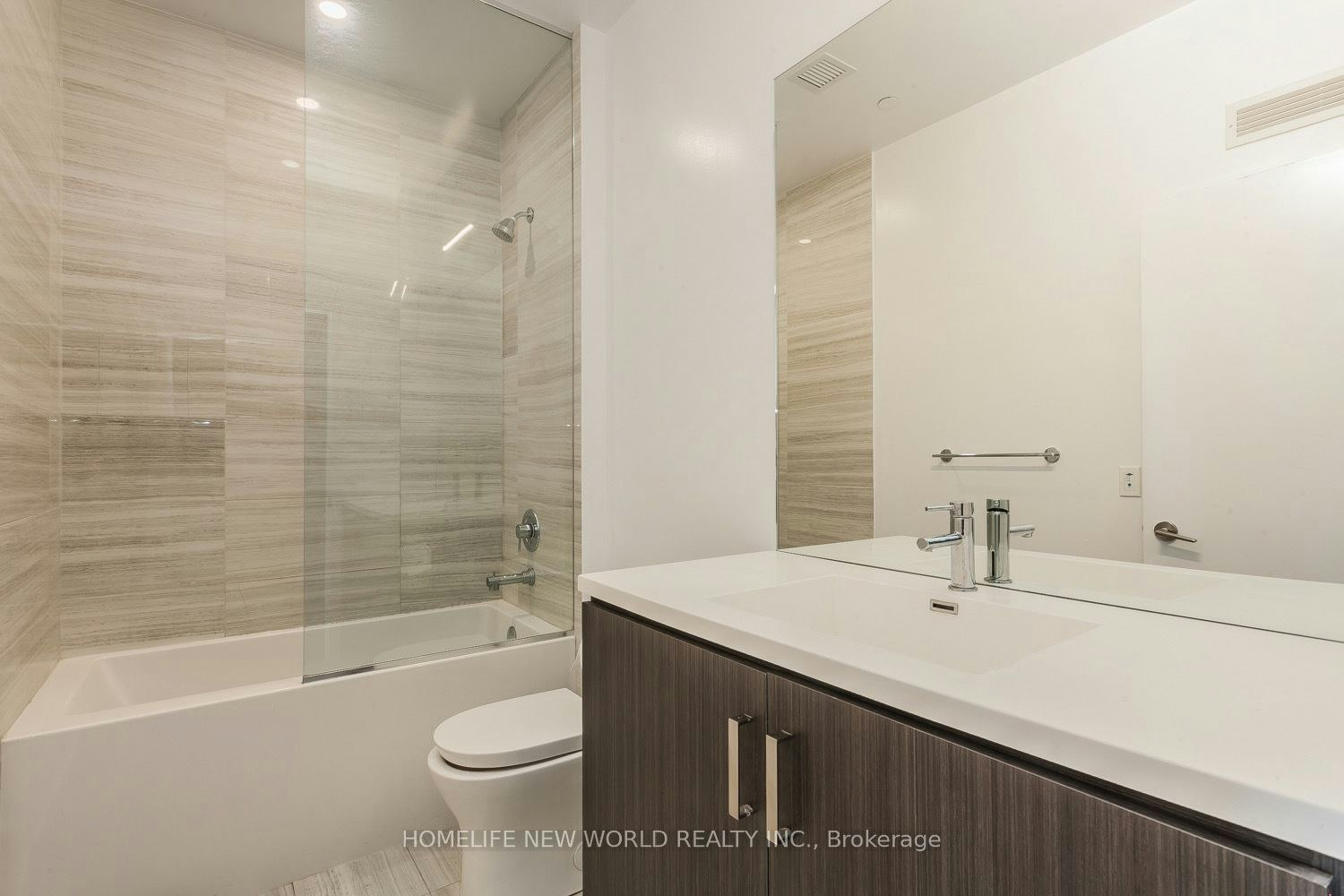 201-10 Honeycrisp Crescent, Vaughan, ON, L4K 0M7 - 13
