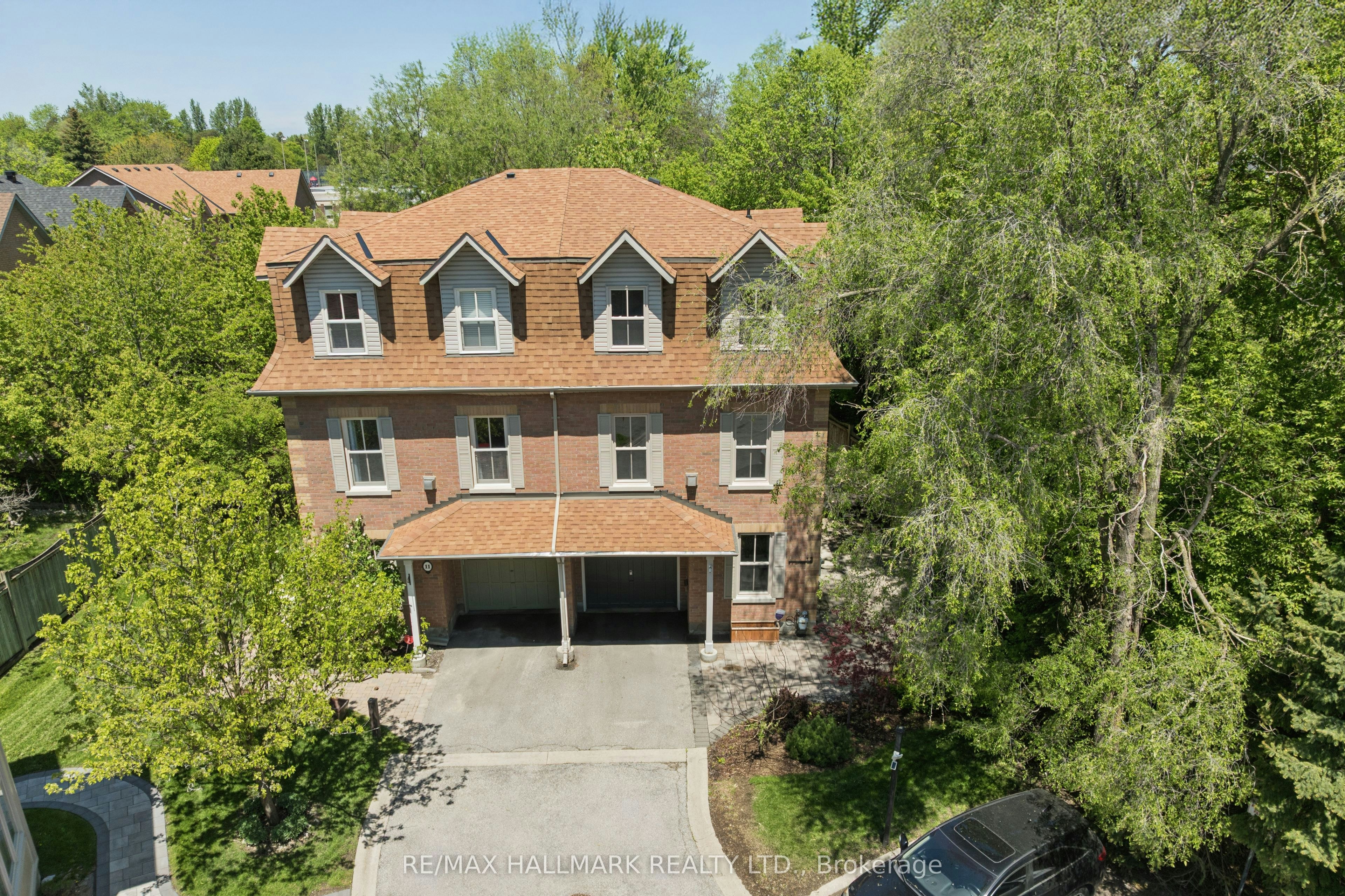 13 E J Lennox Way, Markham, ON, L3R 5K7