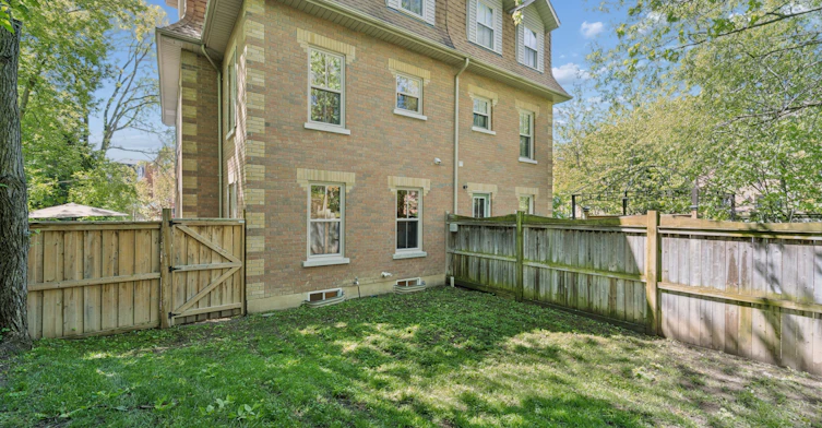 13 E J Lennox Way, Markham, ON, L3R 5K7 - 47