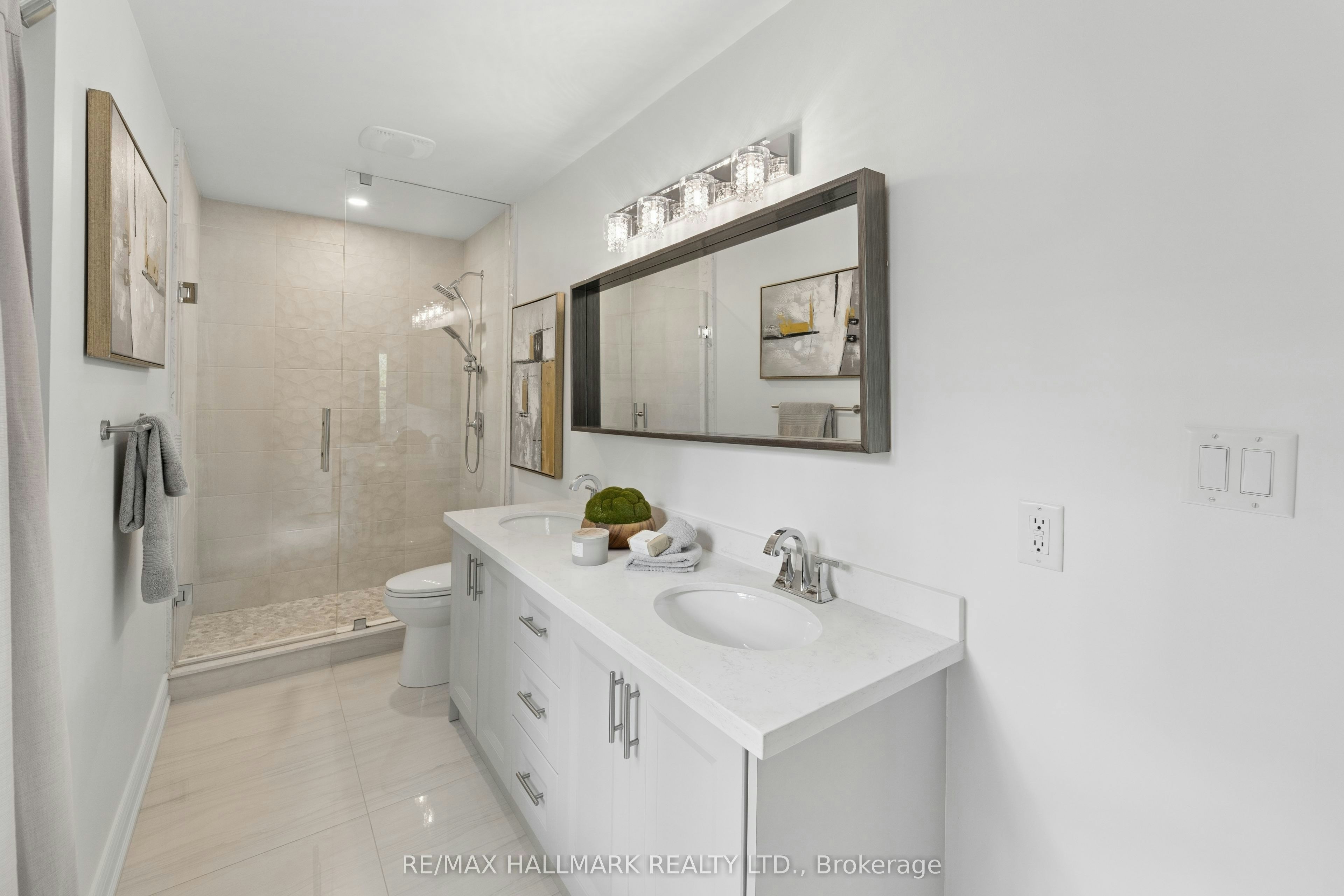 13 E J Lennox Way, Markham, ON, L3R 5K7 - 34