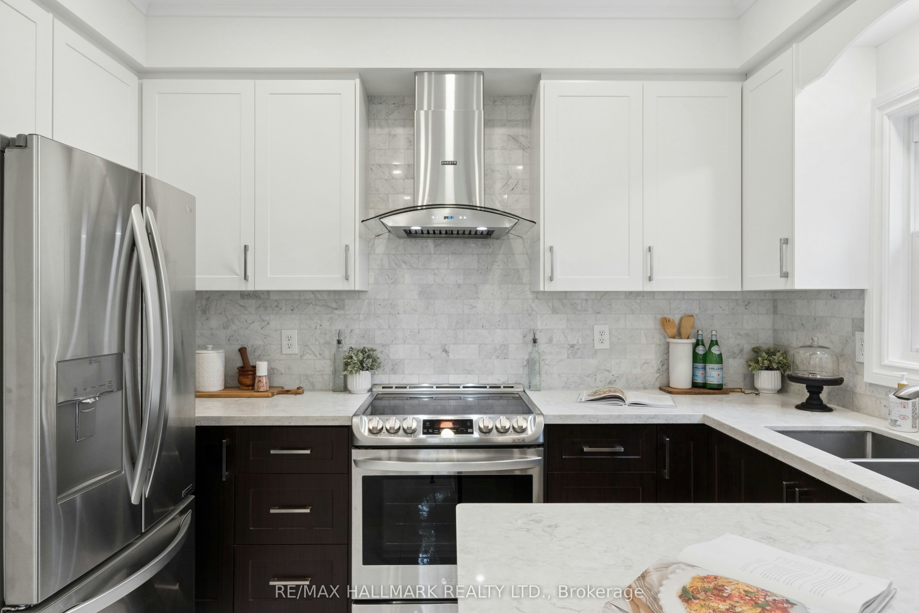 13 E J Lennox Way, Markham, ON, L3R 5K7 - 30