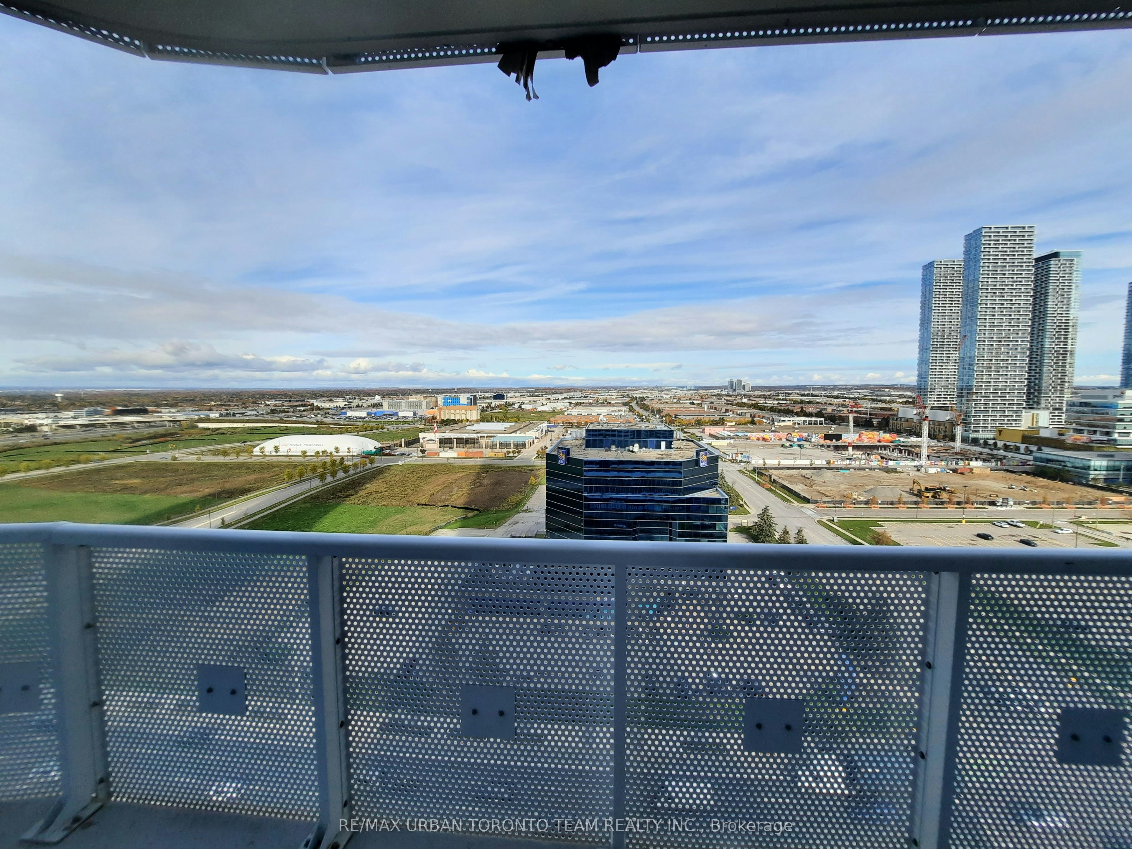 1803-8 Interchange Way, Vaughan, ON, L4K 5Z7 - 6