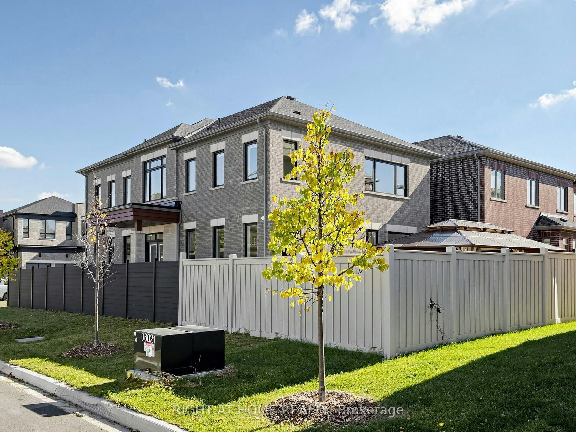 231 Fallharvest Way, Whitchurch-Stouffville, ON, L4A 5C2 - 5