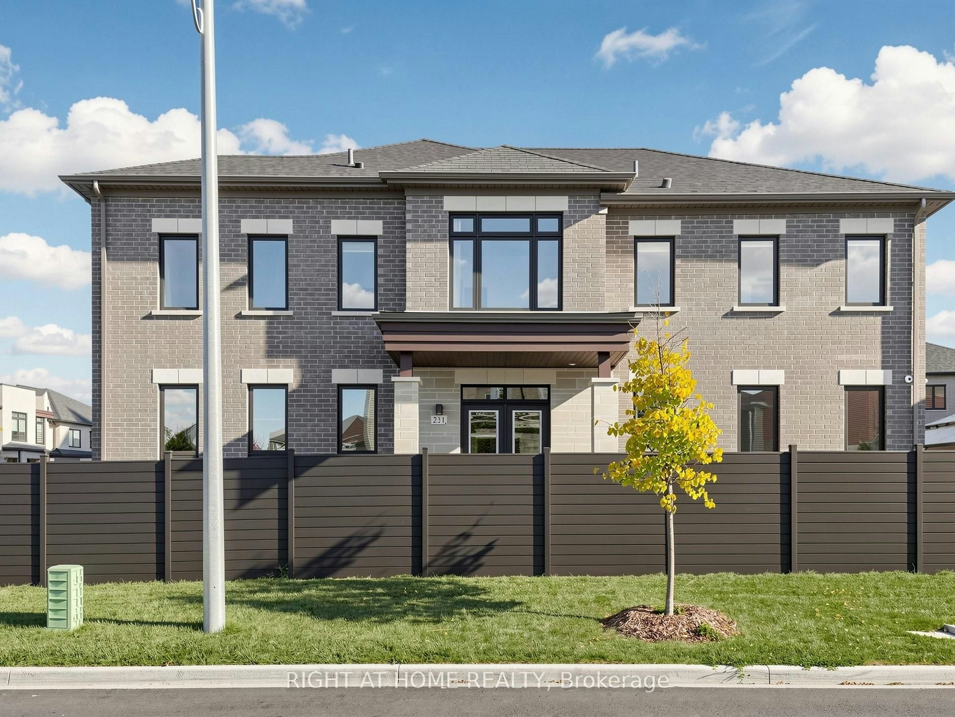 231 Fallharvest Way, Whitchurch-Stouffville, ON, L4A 5C2 - 4