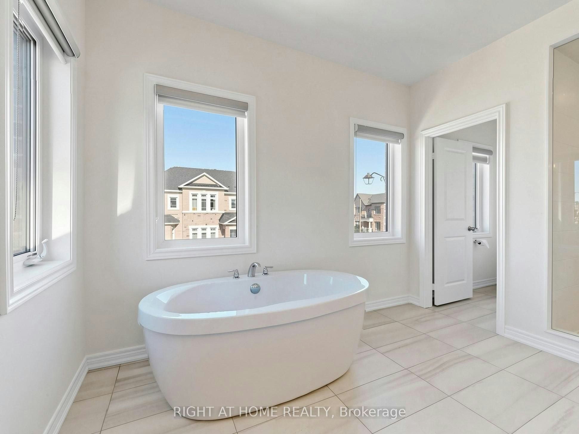 231 Fallharvest Way, Whitchurch-Stouffville, ON, L4A 5C2 - 30
