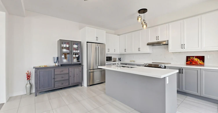 231 Fallharvest Way, Whitchurch-Stouffville, ON, L4A 5C2 - 17