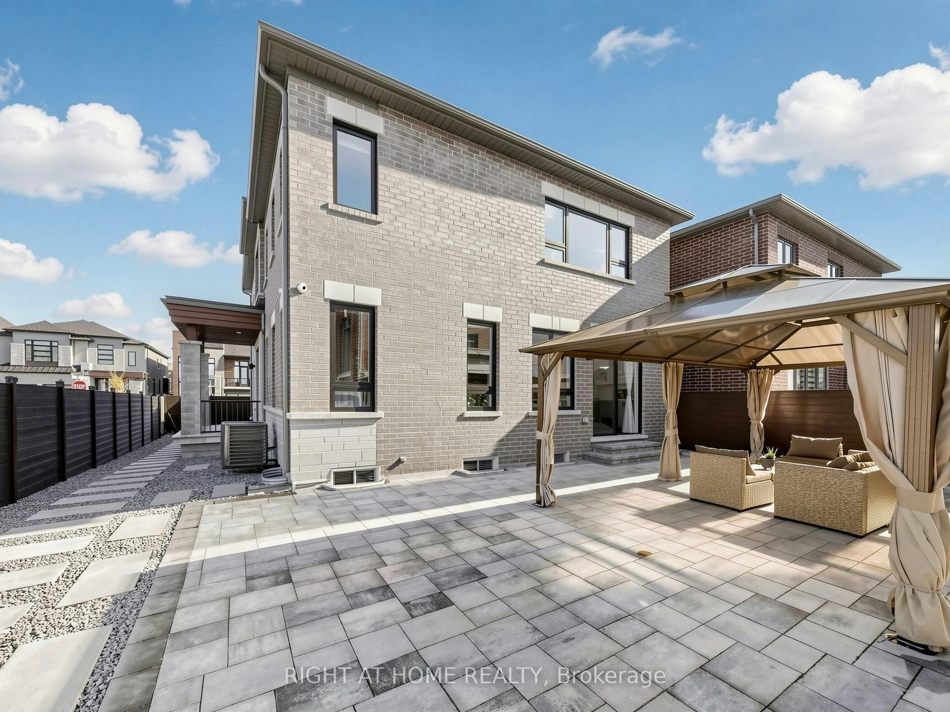 231 Fallharvest Way, Whitchurch-Stouffville, ON, L4A 5C2 - 48