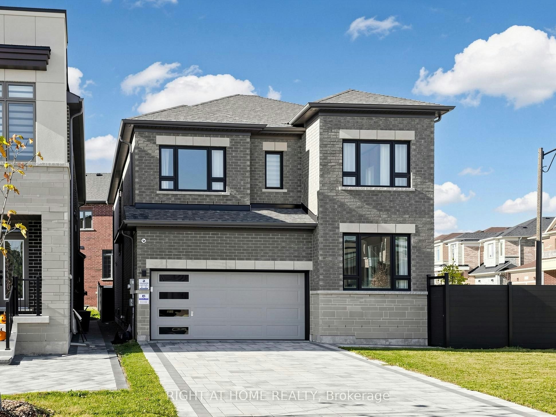 231 Fallharvest Way, Whitchurch-Stouffville, ON, L4A 5C2