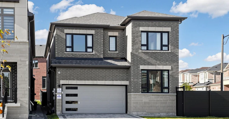 231 Fallharvest Way, Whitchurch-Stouffville, ON, L4A 5C2
