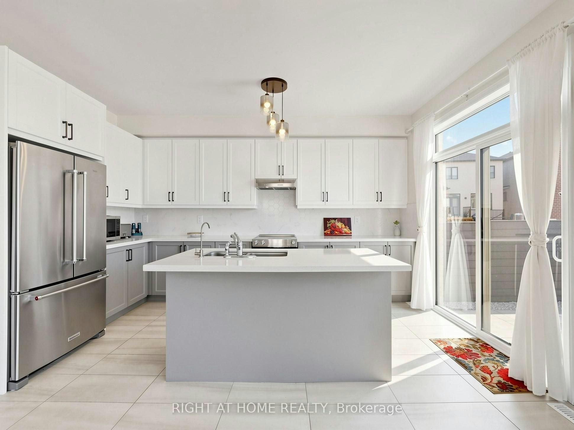 231 Fallharvest Way, Whitchurch-Stouffville, ON, L4A 5C2 - 16