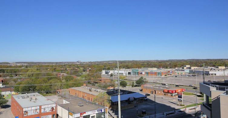SW 807-9191 Yonge Street, Richmond Hill, ON, L4C 1E2 - 10