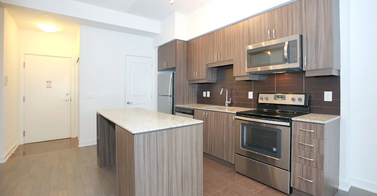SW 807-9191 Yonge Street, Richmond Hill, ON, L4C 1E2 - 5