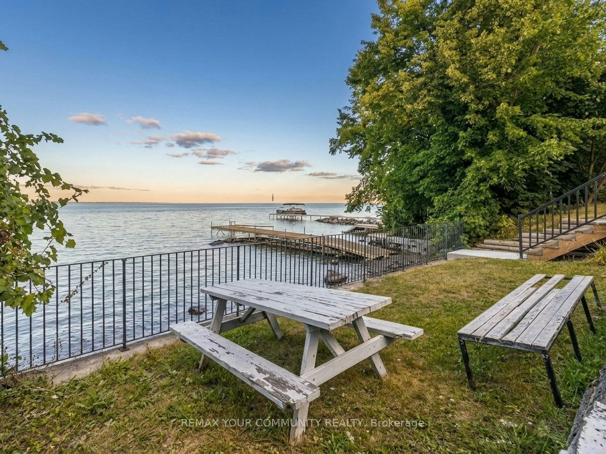 815 Montsell Avenue, Georgina, ON, L0E 1S0 - 2