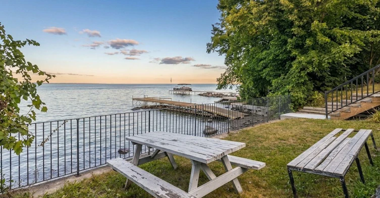 815 Montsell Avenue, Georgina, ON, L0E 1S0 - 2