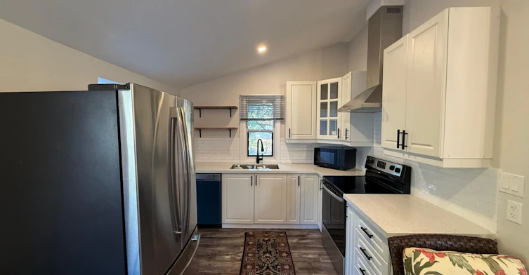 815 Montsell Avenue, Georgina, ON, L0E 1S0 - 6