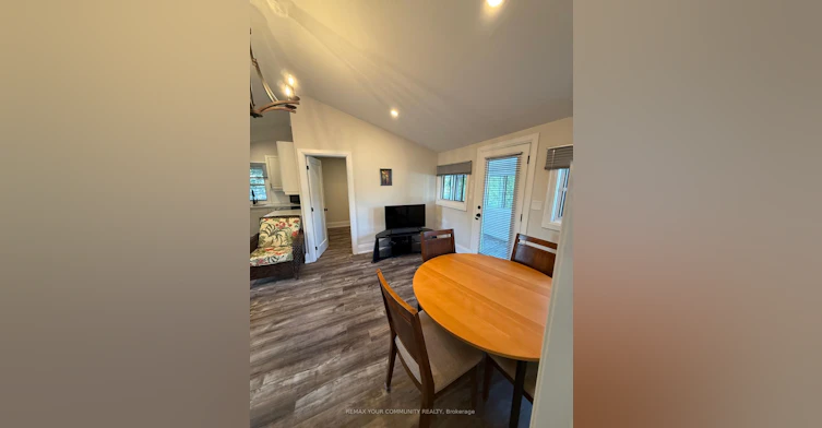 815 Montsell Avenue, Georgina, ON, L0E 1S0 - 4