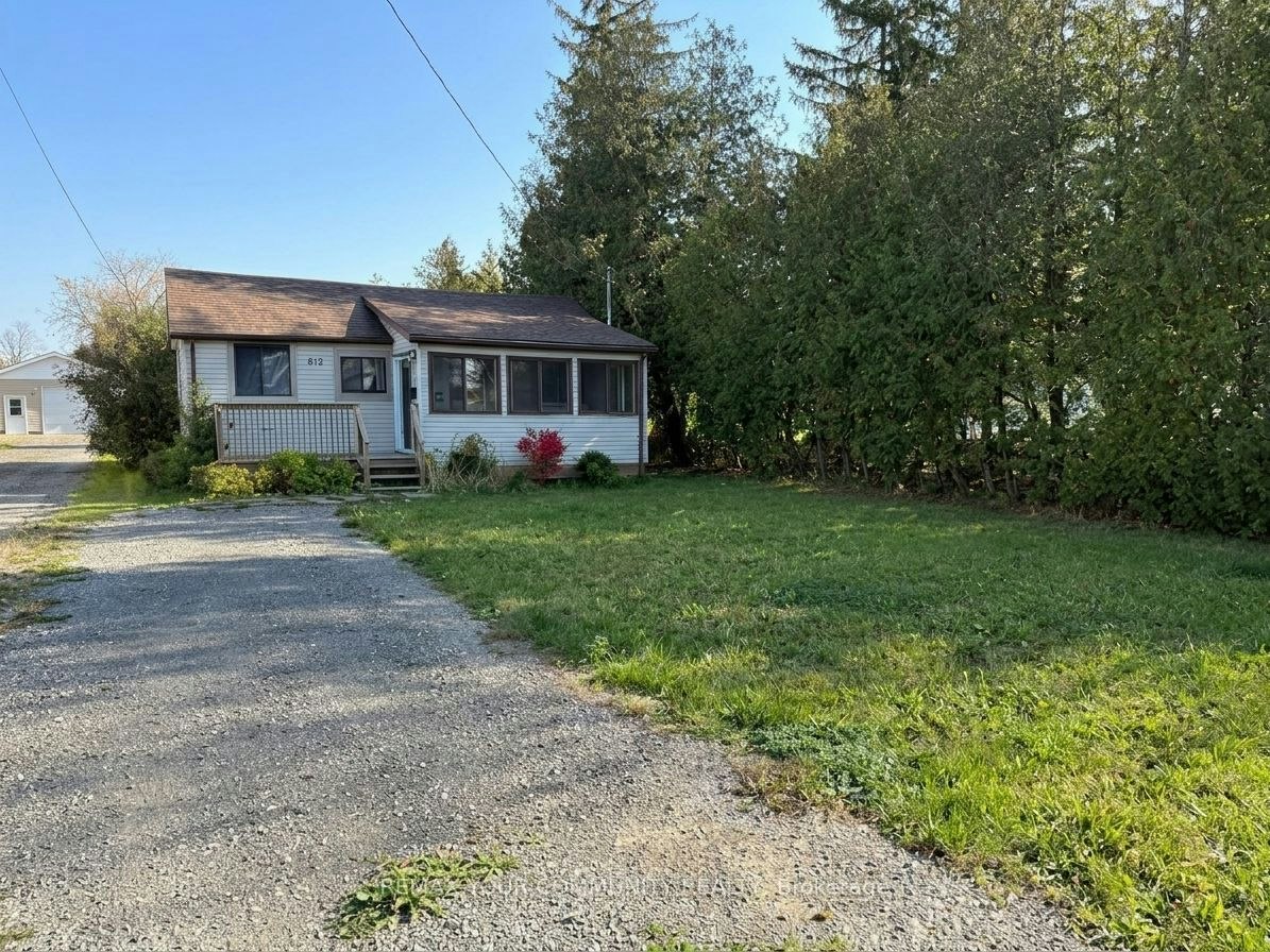 815 Montsell Avenue, Georgina, ON, L0E 1S0