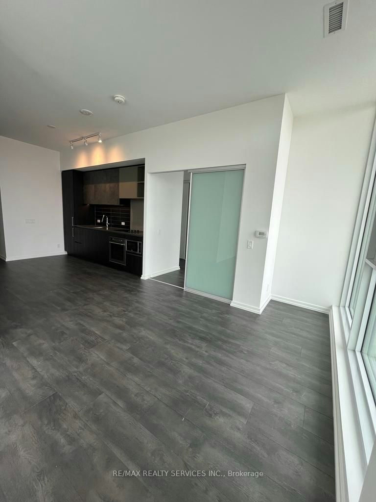 301-1000 Portage Parkway, Vaughan, ON, L4K 0L1 - 8