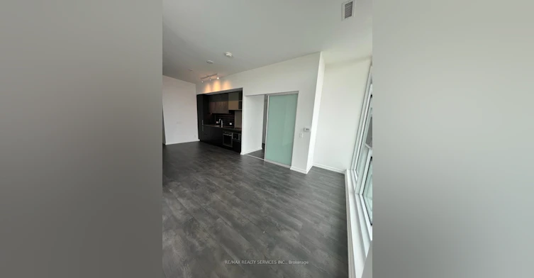 301-1000 Portage Parkway, Vaughan, ON, L4K 0L1 - 8