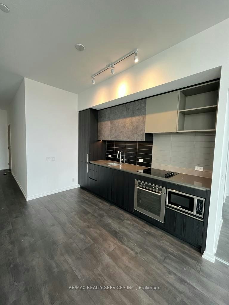 301-1000 Portage Parkway, Vaughan, ON, L4K 0L1 - 14