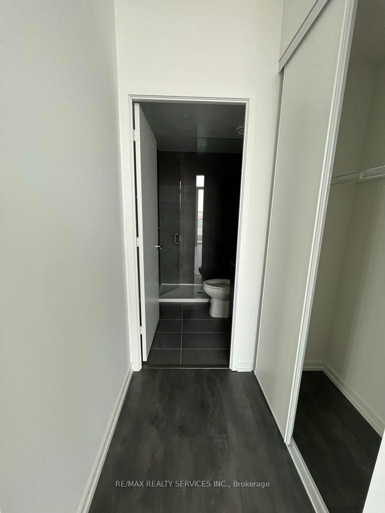 301-1000 Portage Parkway, Vaughan, ON, L4K 0L1 - 11