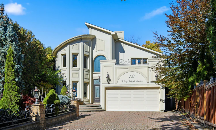 12 King High Drive