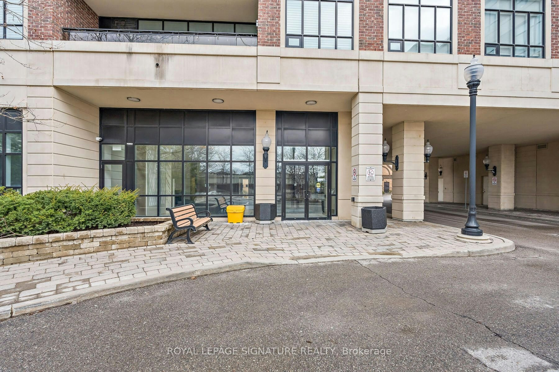 220-2396 Major Mackenzie Drive W, Vaughan, ON, L6A 4Y1 - 2