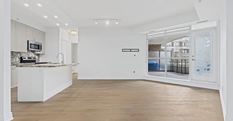 220-2396 Major Mackenzie Drive W, Vaughan, ON, L6A 4Y1 - 11