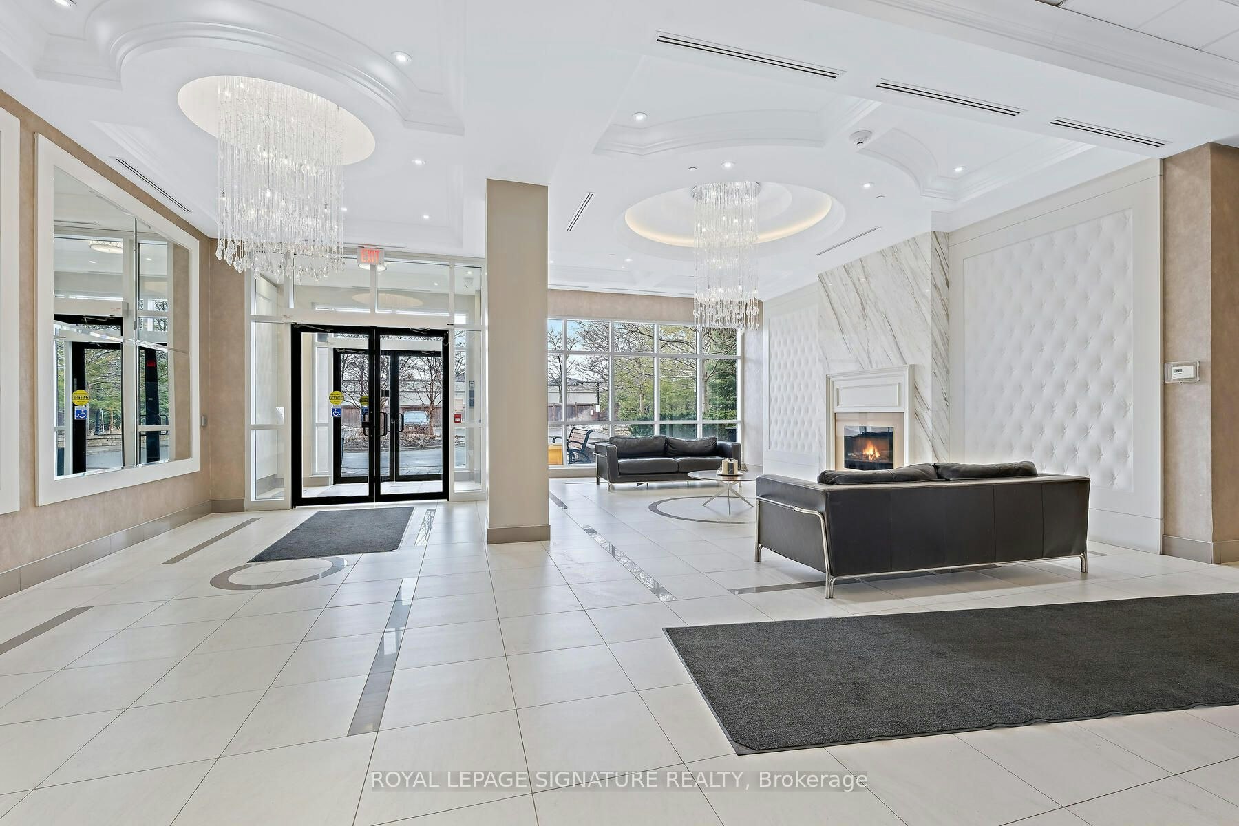 220-2396 Major Mackenzie Drive W, Vaughan, ON, L6A 4Y1 - 3