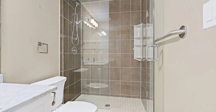 220-2396 Major Mackenzie Drive W, Vaughan, ON, L6A 4Y1 - 18