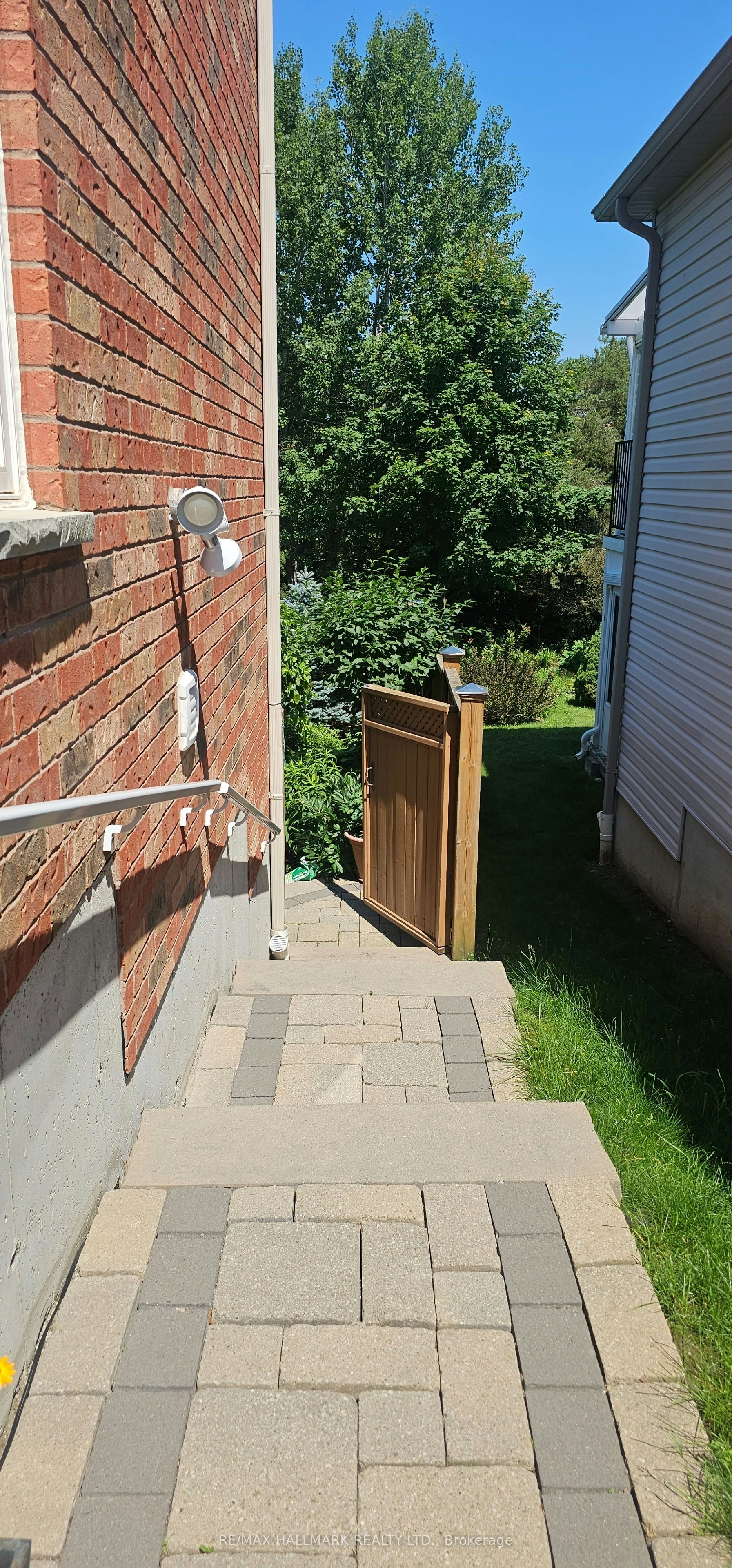 Lower Level-21 Oakside Drive, Uxbridge, ON, L9P 2A4 - 3