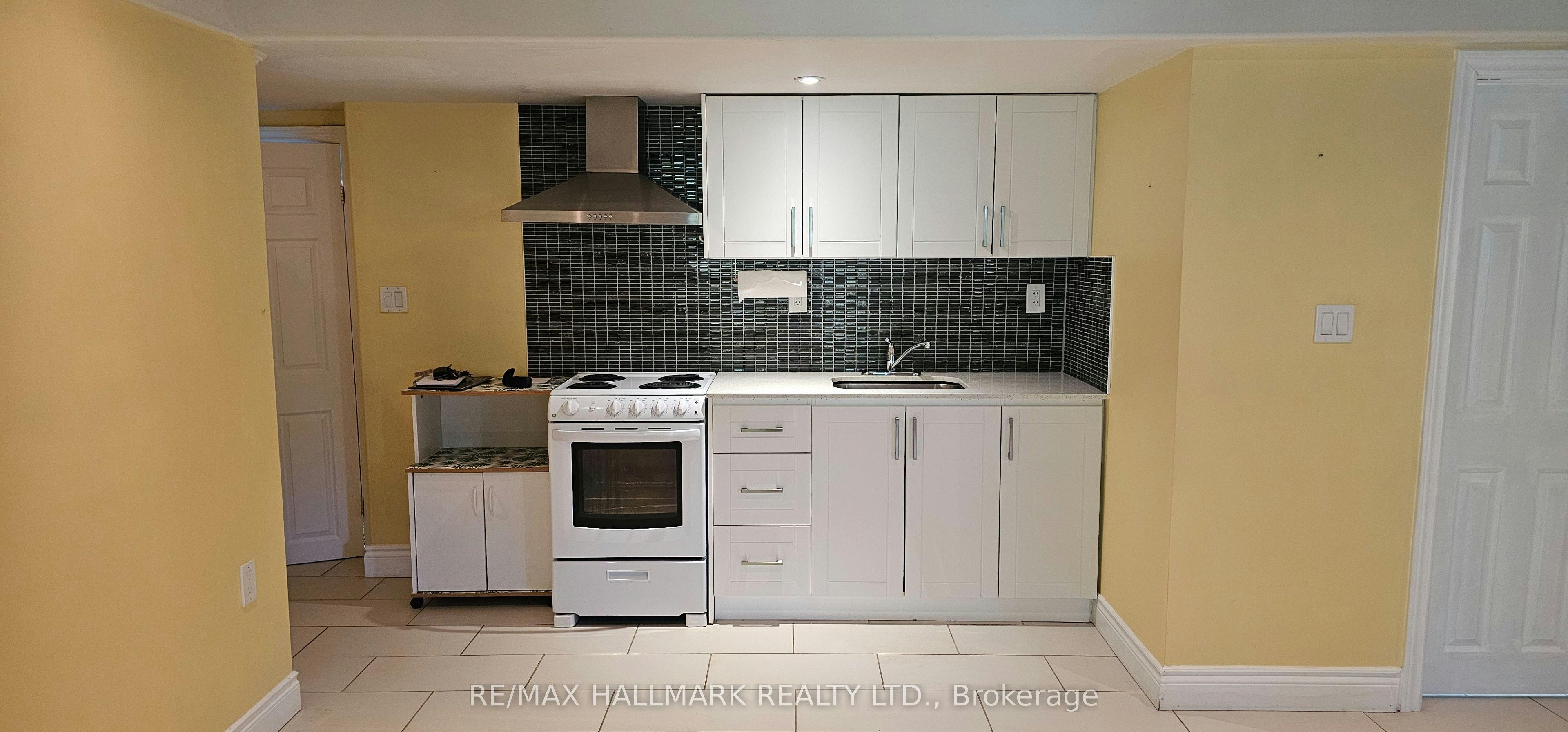 Lower Level-21 Oakside Drive, Uxbridge, ON, L9P 2A4 - 6