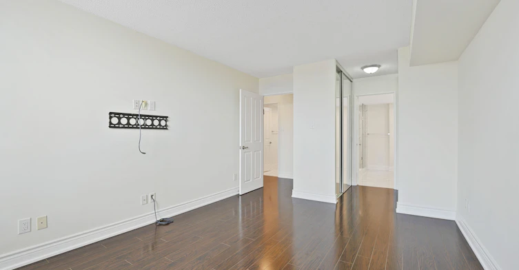 1508-120 Promenade Circle, Vaughan, ON, L4J 7W9 - 22