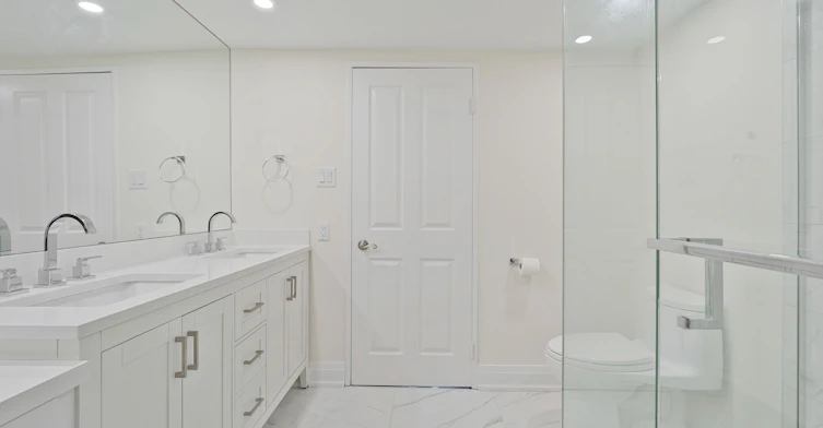 1508-120 Promenade Circle, Vaughan, ON, L4J 7W9 - 26
