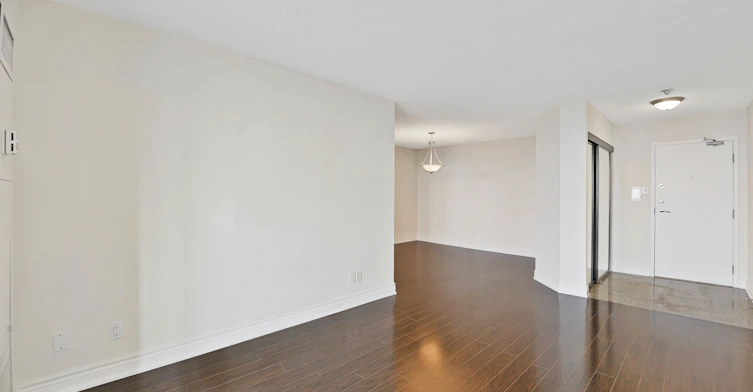 1508-120 Promenade Circle, Vaughan, ON, L4J 7W9 - 4