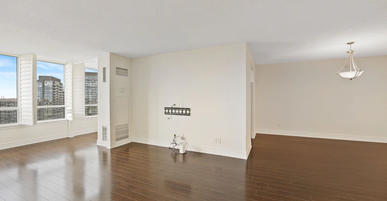 1508-120 Promenade Circle, Vaughan, ON, L4J 7W9 - 8