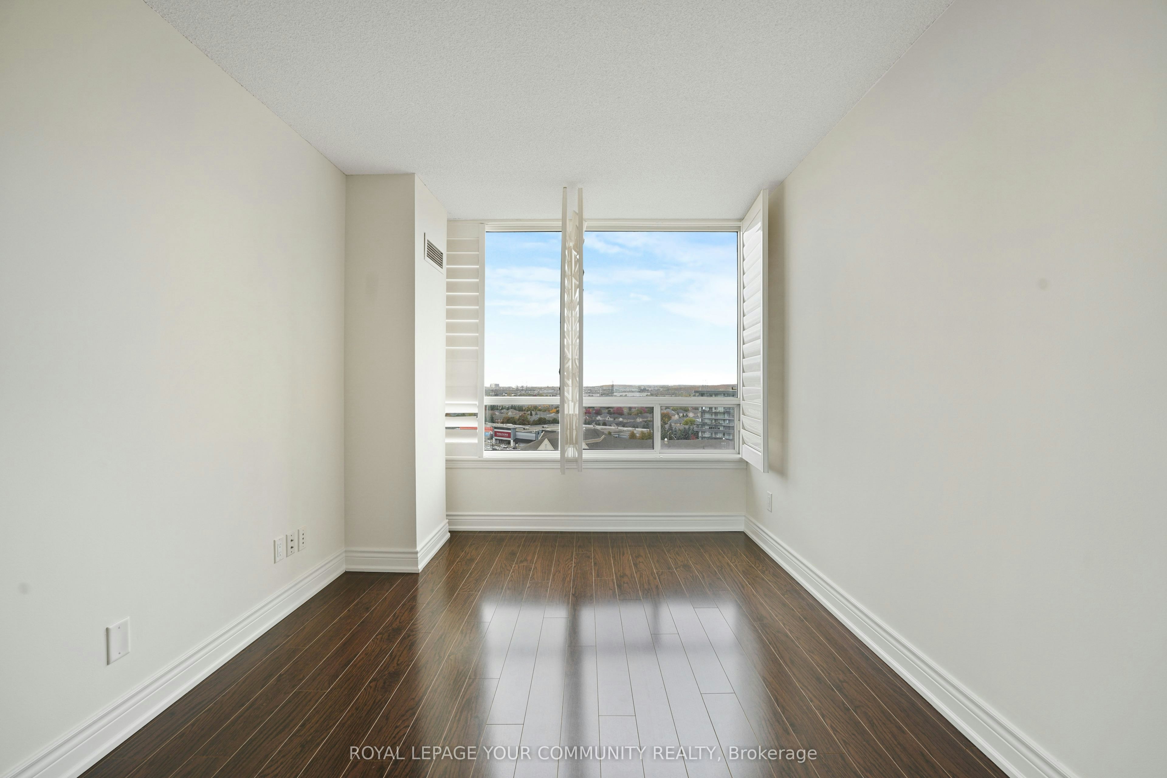 1508-120 Promenade Circle, Vaughan, ON, L4J 7W9 - 19