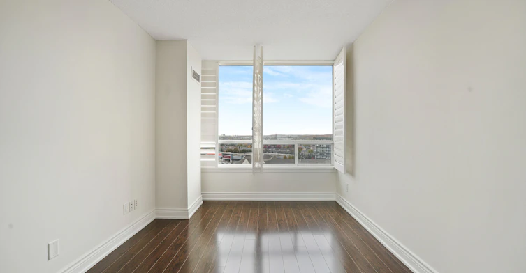 1508-120 Promenade Circle, Vaughan, ON, L4J 7W9 - 19