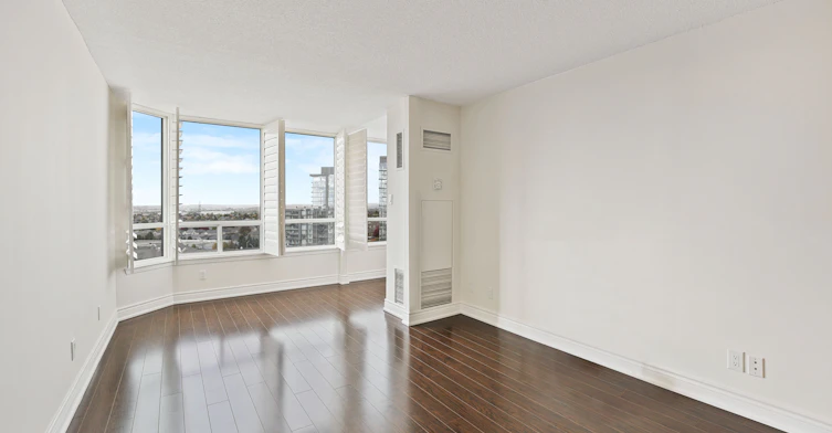 1508-120 Promenade Circle, Vaughan, ON, L4J 7W9 - 5