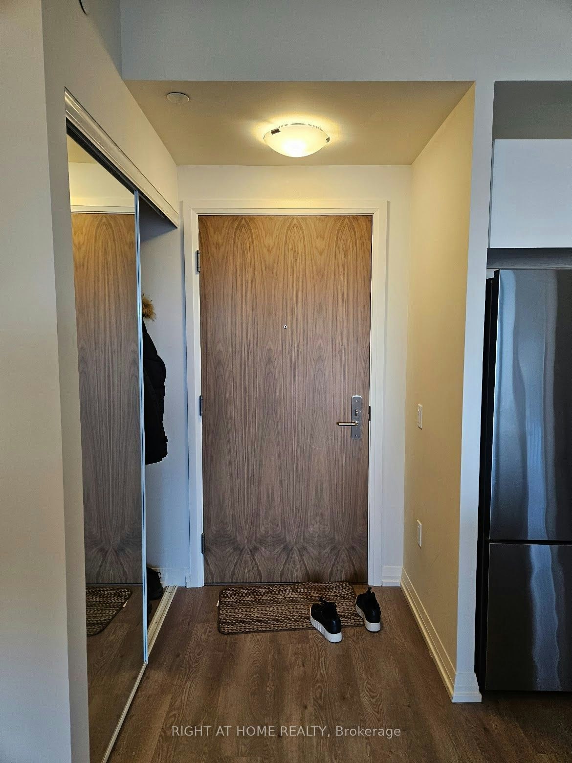 311-27 Korda Gate, Vaughan, ON, L4K 2M9 - 13