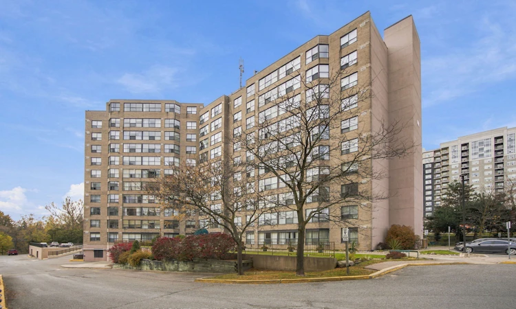311-250 Davis Drive