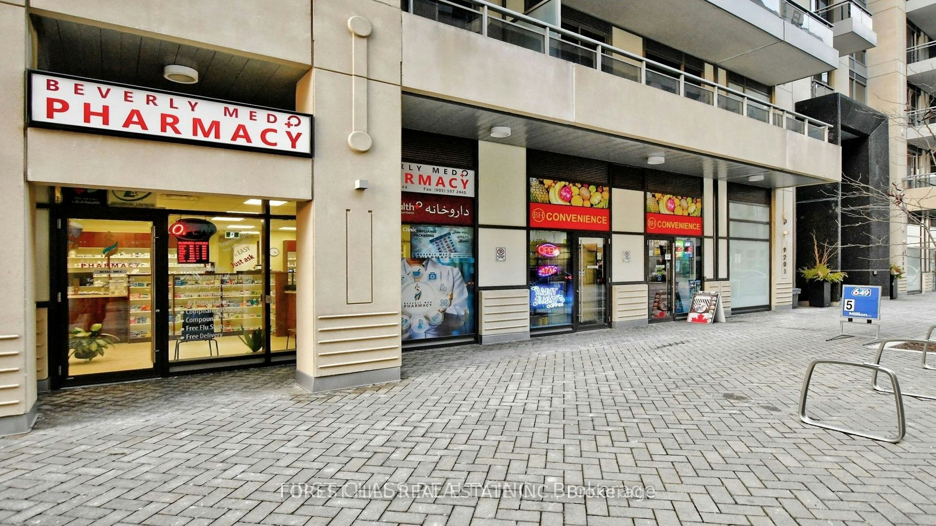 911-9201 Yonge Street, Richmond Hill, ON, L4C 6Z2 - 2