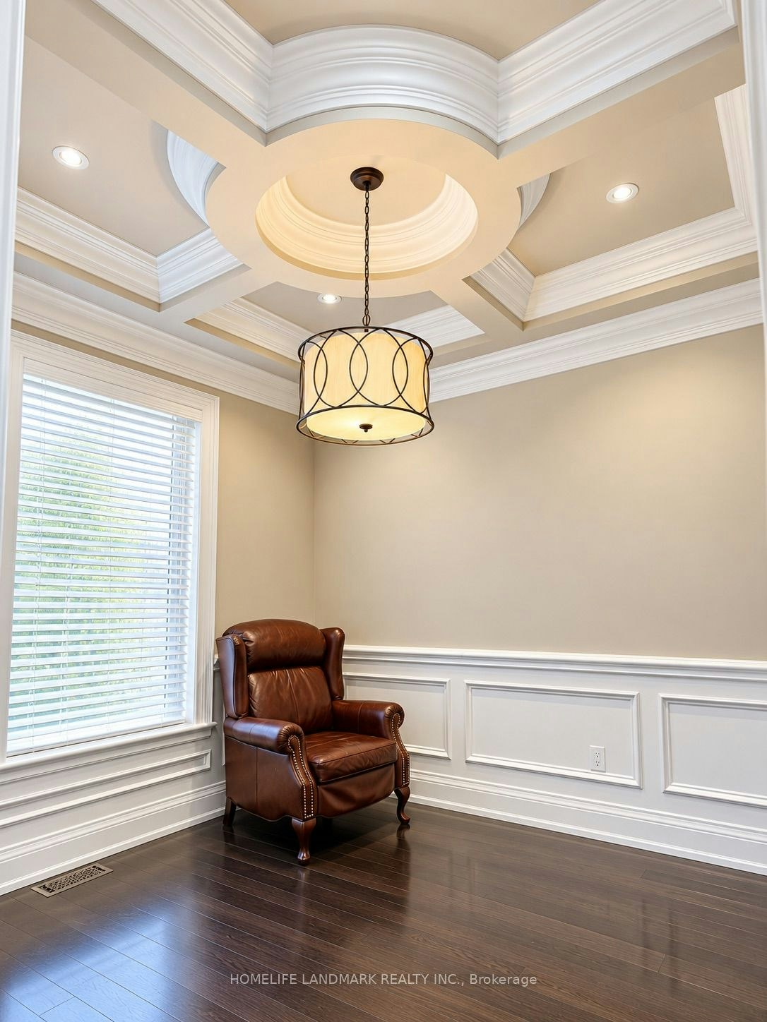19 Frontier Drive, Richmond Hill, ON, L4C 0M2 - 2