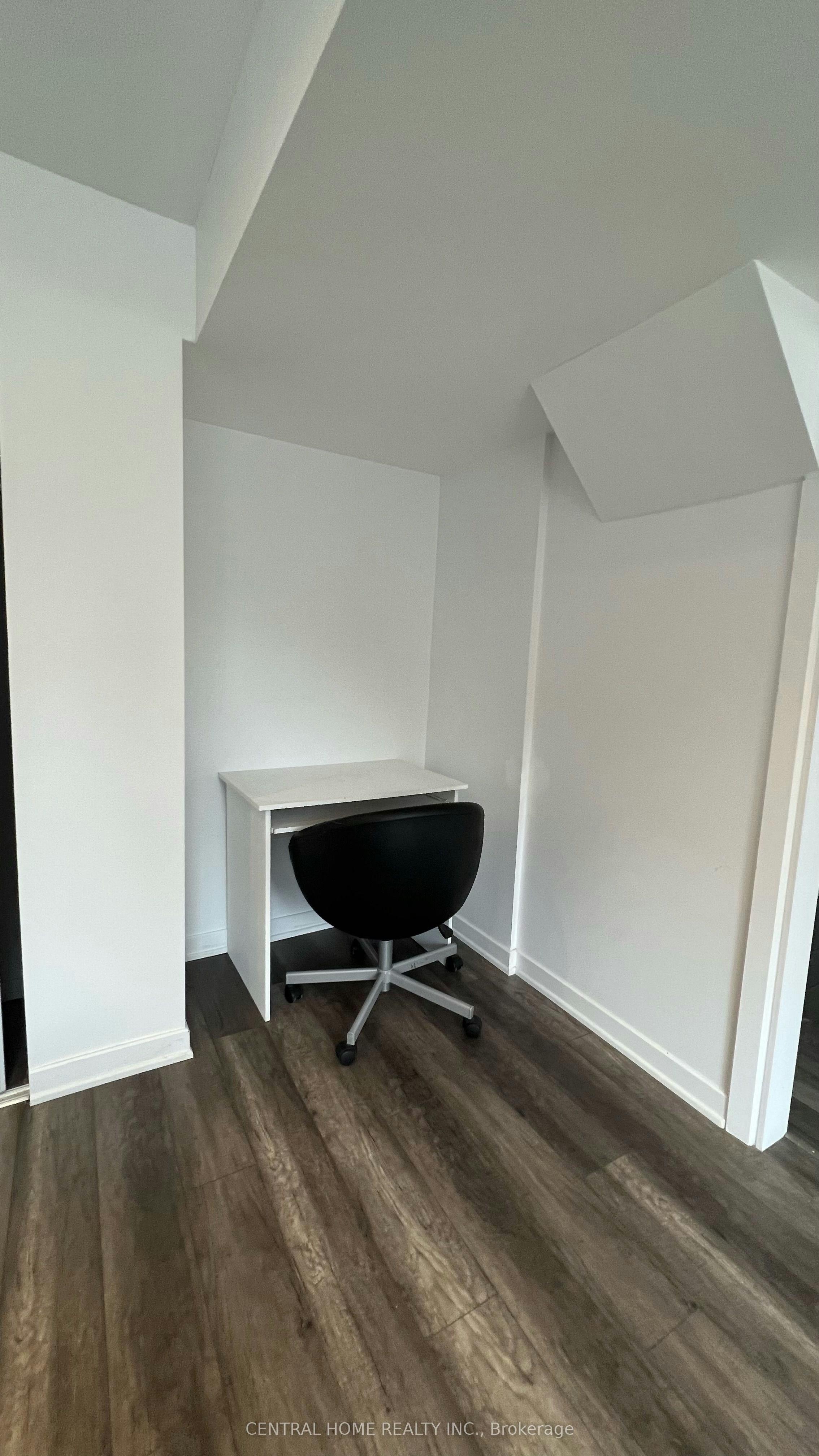 Apartment-147 Jefferson Forest Drive S, Richmond Hill, ON, L4E 4K6 - 10
