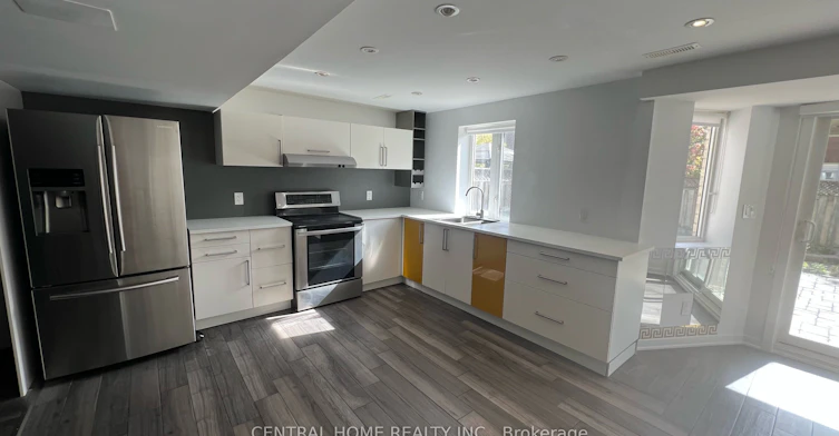 Apartment-147 Jefferson Forest Drive S, Richmond Hill, ON, L4E 4K6