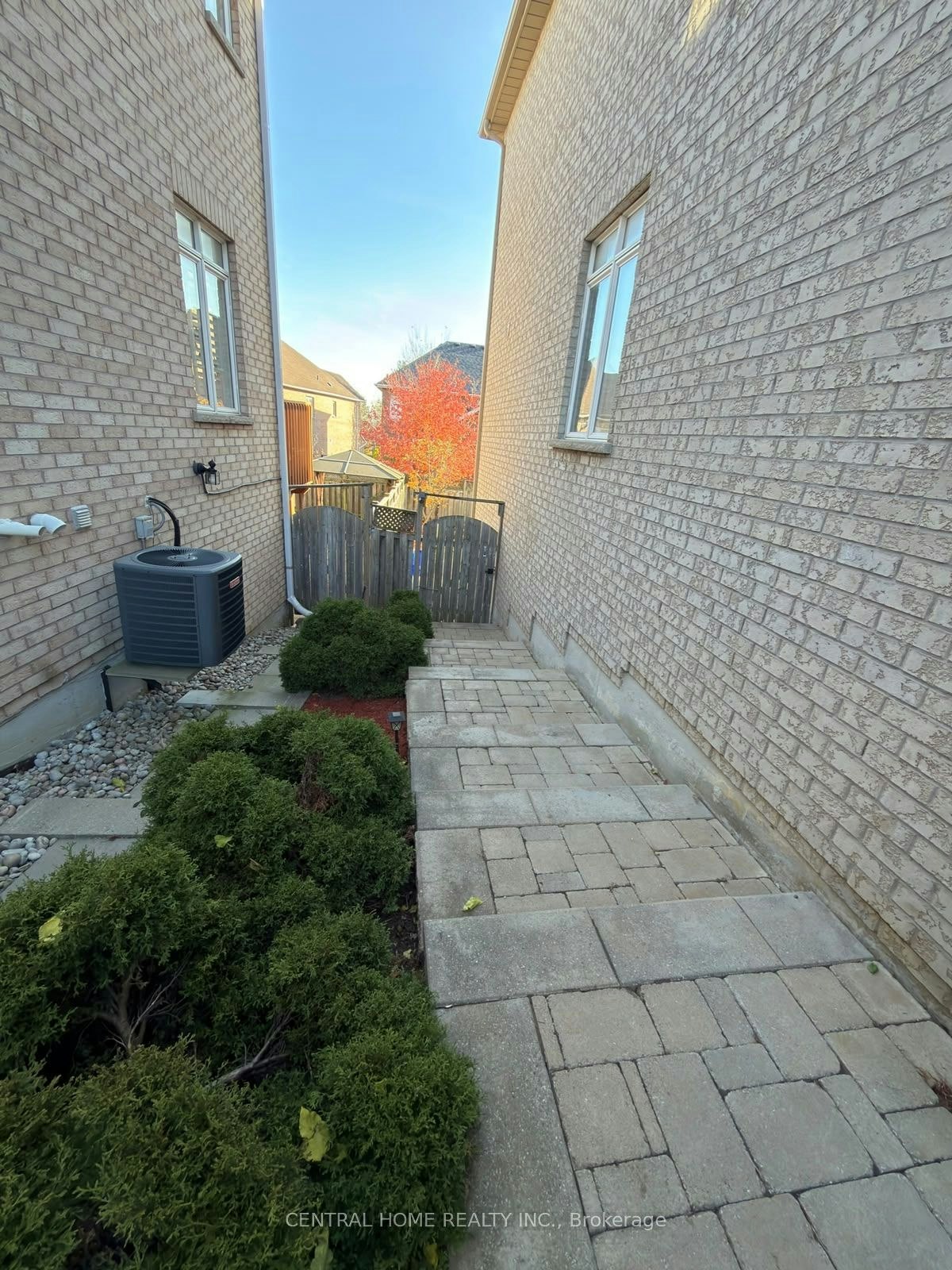 Apartment-147 Jefferson Forest Drive S, Richmond Hill, ON, L4E 4K6 - 20