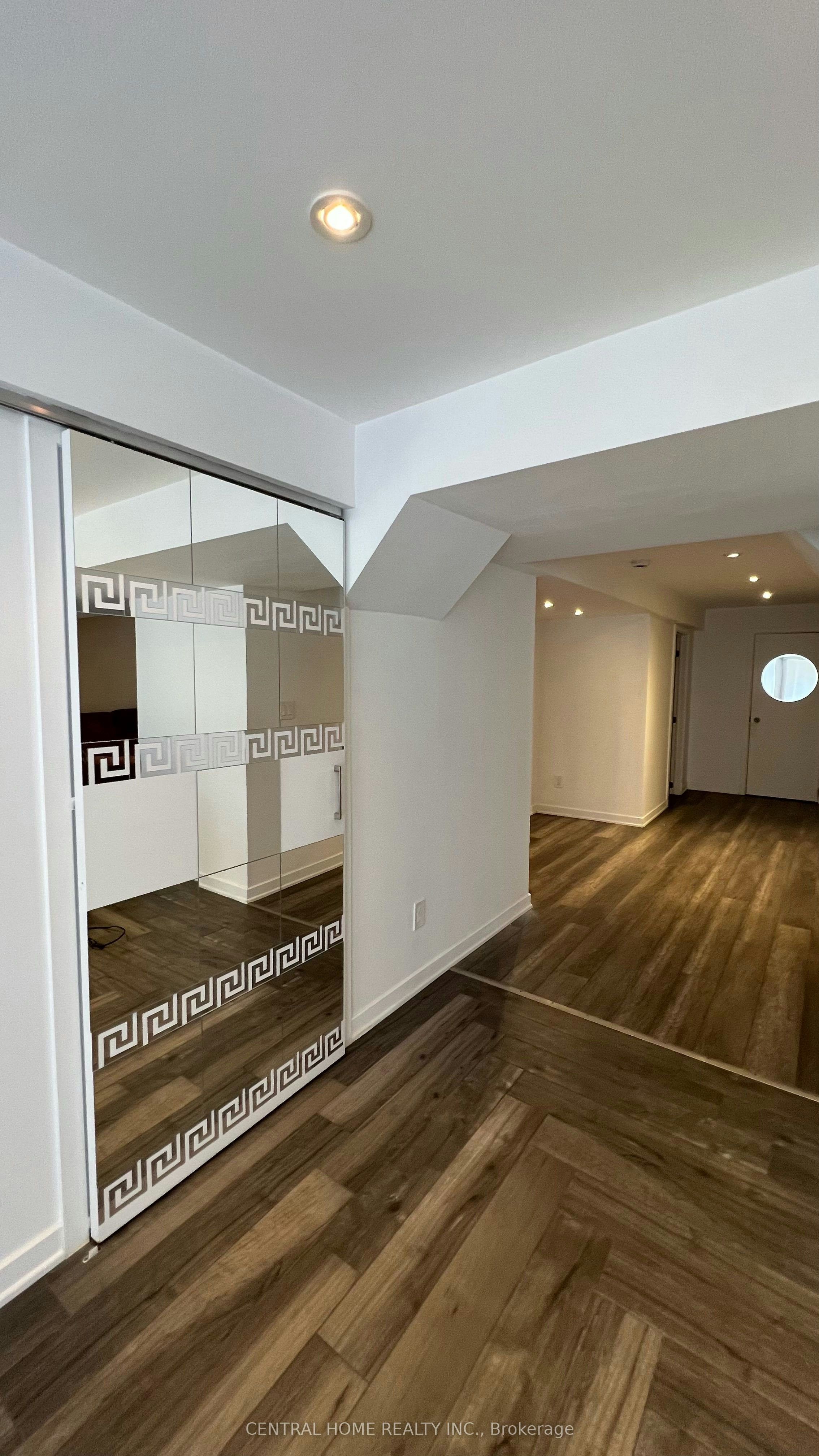 Apartment-147 Jefferson Forest Drive S, Richmond Hill, ON, L4E 4K6 - 5