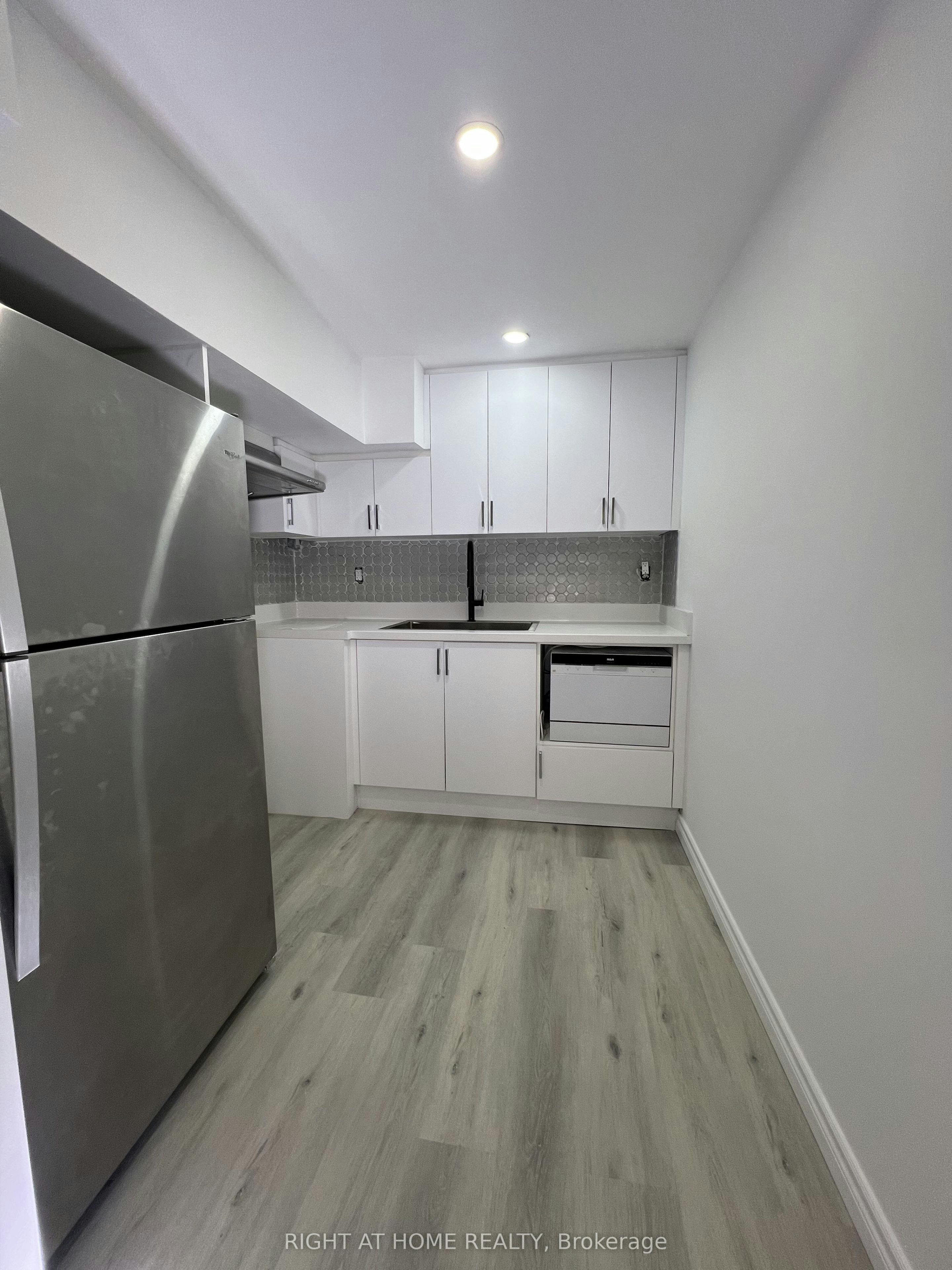 basement-41 Portage Avenue, Richmond Hill, ON, L4E 2Z5 - 5