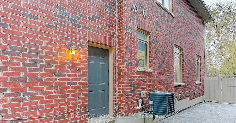 basement-41 Portage Avenue, Richmond Hill, ON, L4E 2Z5 - 2