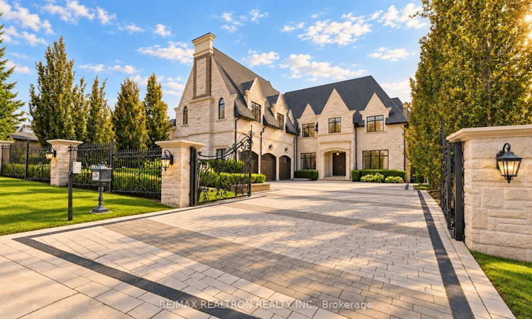 84 Garden Avenue